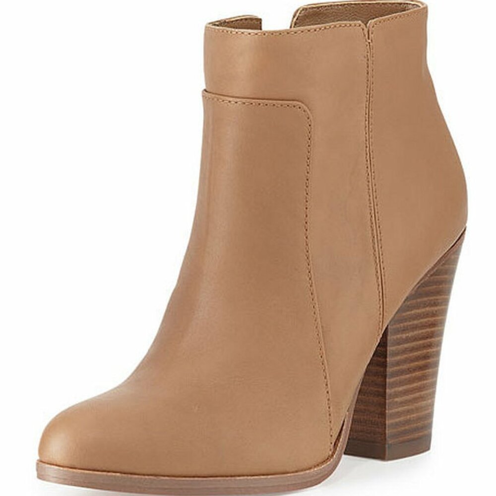 Pour La Victoire Rocker Booties